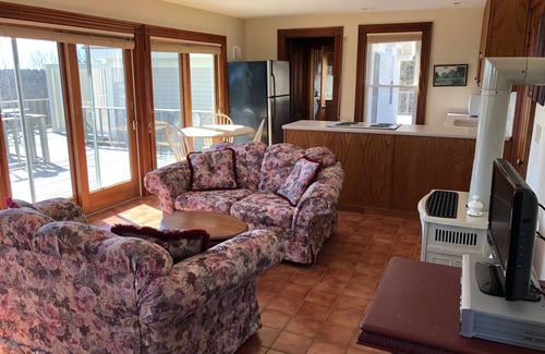 New Harbor Apartamento | BRACKETT The Moorings Resort, vista al mar, piscina y cerca de la playa de Pemaquid.