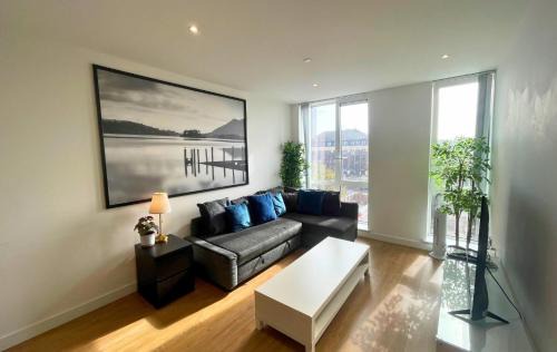 Bracknell Apartamento | Bracknell RWH Spectacular Two Bedroom Apartment