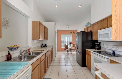 Sabal Harbour Casa | Bradenton’s SUNshine Bellis - private POOL with a VIEW!