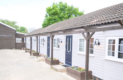 Markham Moor Cabaña | Bradford Apartment - a 1 bedroom apartment that sleeps 2 - 4 guests