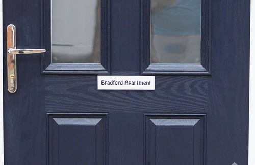 Markham Moor Cabaña | Bradford Apartment - a 1 bedroom apartment that sleeps 2 - 4 guests