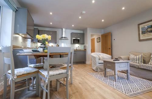 Colchester Casa | Bradley's Barn