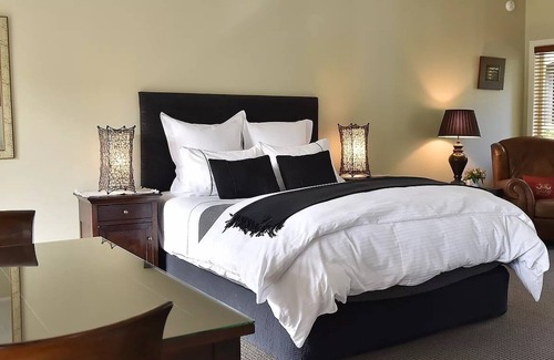 Taumarunui Cama Y Desayuno | Bradleys Garden Bed & Breakfast