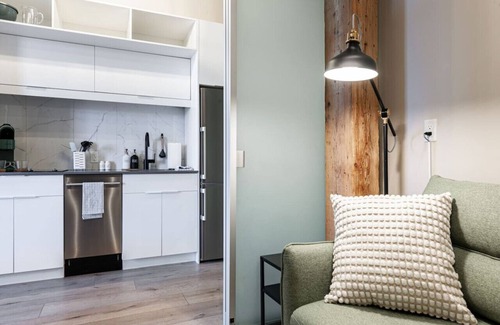Stratford Apartamento | Bradshaw Lofts: The Clairemont