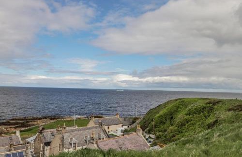 Buckie Casa | Braehead Croft