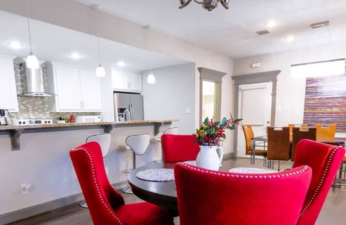 Greater Fondren Southwest Casa | Bosque de Braes · SWHouston, NRG, GRB, MMpark, D-Town, Galleria,