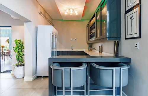Woodmead Villa | BRAHAM LODGE: THE OCTAVE Where luxury and serenity meet!