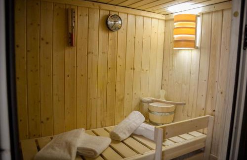 Pagani Casa | Brain Rooms & Suite