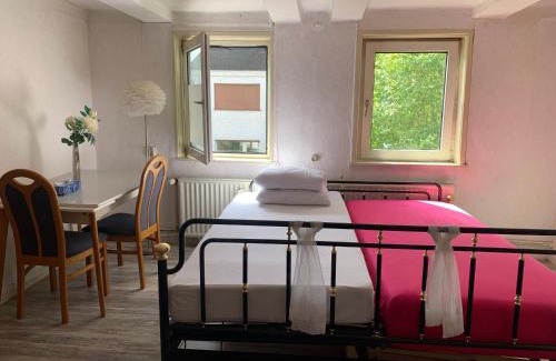 Erkeln Apartamento | Brakel Monteu Wohnung 1