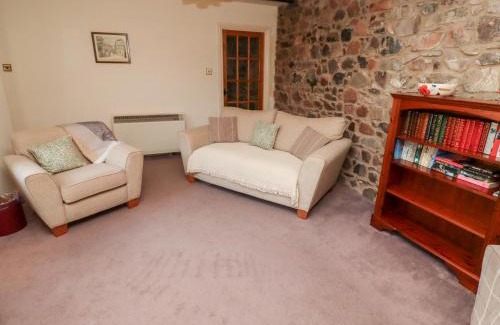 Akeld Casa | Bramble Cottage