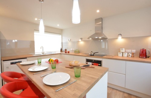 Long Melford Cabaña | BRAMERTONS NEST, LONG MELFORD, with a garden in Long Melford