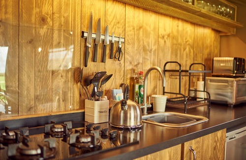 Glastonbury Cabina | Bramley, set in a peaceful orchard just ten minutes from Glastonbury