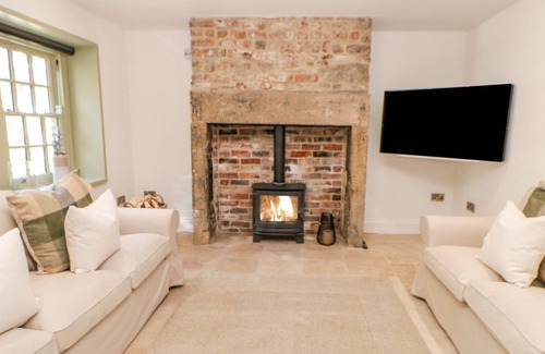 Corbridge Cabaña | BRAMWELL HOUSE, family friendly, with open fire in Corbridge