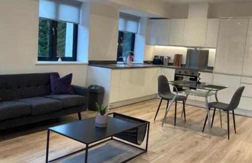 Barnt Green Apartamento | Brand new 1 bed apartment near NEC with gym