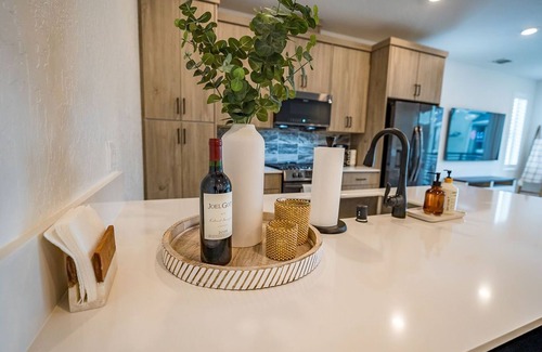 Clovis Casa | Brand new 2 bed/2 bath townhome in gated community