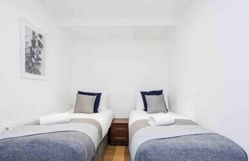 Luton Apartamento | Brand NEW 2 bed Apartment - FREE WIFI!