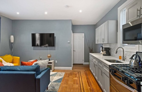 Pelham Bay Casa | Brand new 2 bedroom apartment in the schuylerville section on the Bronx