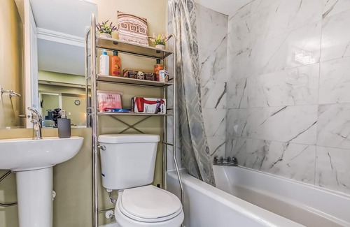 Southeast Edmonton Apartamento | Brand New 2 bedroom Basement Apartment in Southwest Edmonton.