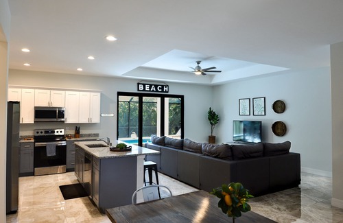 McGregor Casa | Brand new 2021 home build w/ large pool. Central to everything fun in Ft Myers!