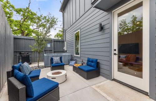 Greater East End Casa | Brand New 3BR 2 5BA Home with Hot Tub
