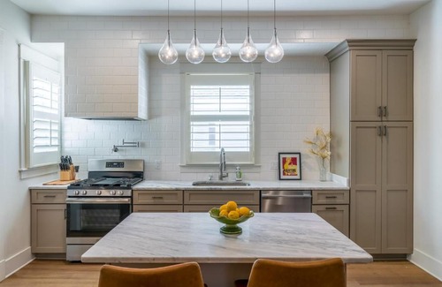 Cooper-Young Historic District Casa | Brand New 3BR Home in Midtown, Memphis w/ Parking