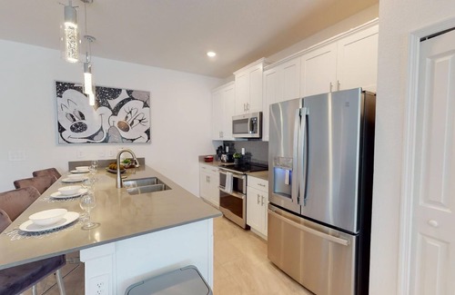 Campbell Casa | Brand New - 5 Bed / 4 Bath Home