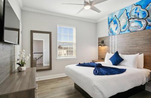 Tulane - Gravier Casa | Brand New 5BR, Outdoor Seating, Parking