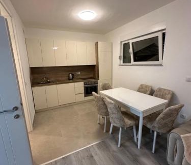 Komoran Apartamento | Brand New Apartment Pristina 3