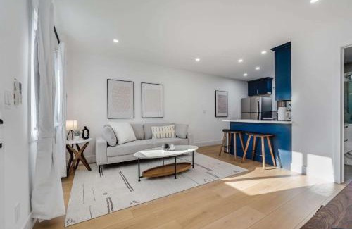 Sunnyvale West Casa | Brand New Apt W Parking Blocks From Downtown- B