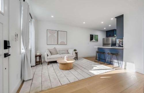 Sunnyvale West Casa | Brand New Apt W Parking Blocks From Downtown- C