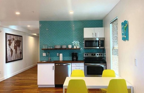 Wildwood Condominio | Brand New Boutique Hotel/Condo 1.5 blocks from the beach & boardwalk