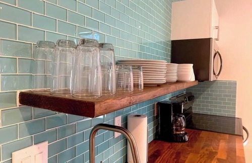 Wildwood Condominio | Brand New Boutique Hotel/Condo 1.5 blocks from the beach & boardwalk