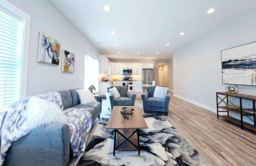 Cleveland Heights Casa | *Brand New Build* Cozy Private 3Br/2Ba Home