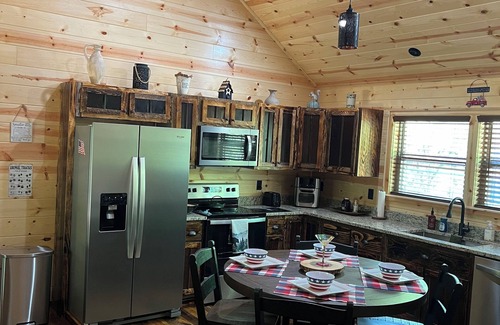 Murphy Cabina | Brand new Cozy 2-bedroom cabin in Murphy, NC!!