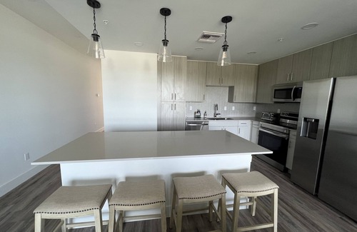 North Trail Condominio | Brand new deluxe Sarasota condo close to everything!