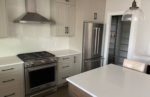 Southwest Mission Casa | Brand New Executive Fully Furnished Home