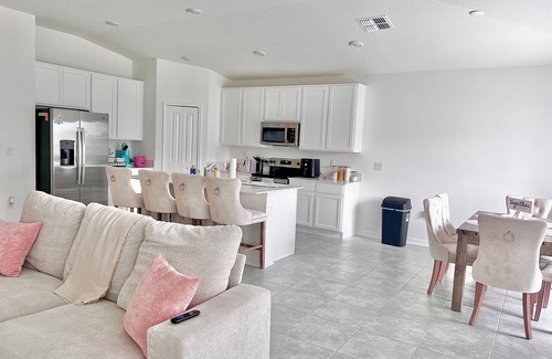 Lake Wales Casa | Brand New, Family-Friendly Home by LegoLand/Peppa Pig Park!!