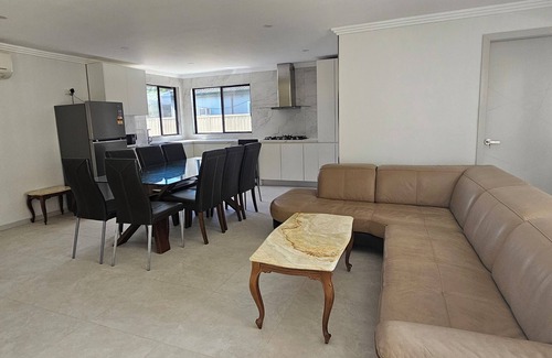 Fairfield West Casa | Brand new fully accessible 5 bedroom house