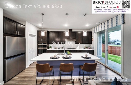Marysville Casa | Brand-New Fully Furnished Home with Mother-in-Law Suite