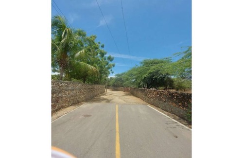 Papare Cabaña | Brand New Home With Oceanview 5 min to the Beach