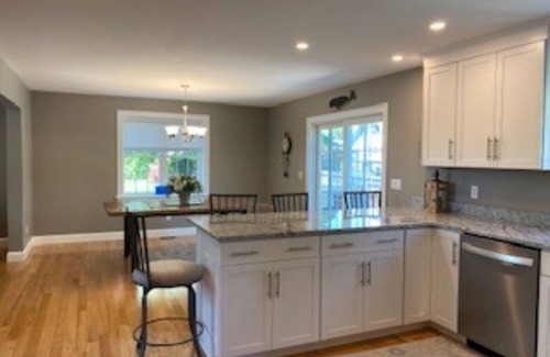 East Falmouth Casa | Brand new immaculate cape style beach house