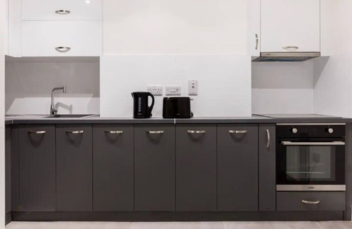Edgware Casa | Brand new large studio edgware high street
