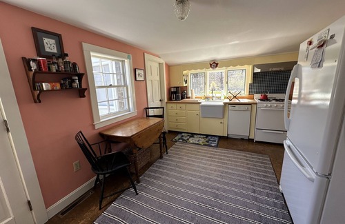 East Dennis Casa | BRAND NEW LISTING--4BD Home--Central A/C*, Outdoor Shower & Dog Friendly, .6 of Mile to Cold Storage, Sesuit, & Sea Street Beaches!