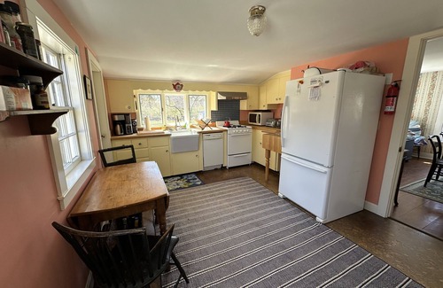 East Dennis Casa | BRAND NEW LISTING--4BD Home--Central A/C*, Outdoor Shower & Dog Friendly, .6 of Mile to Cold Storage, Sesuit, & Sea Street Beaches!