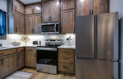 San Angelo Casa | Brand New! Luxe Haven/2 BR-2.5BA