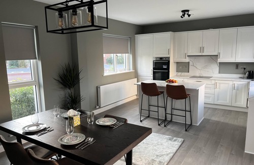 Lucan Casa | Brand New Luxurious and Modern Family House