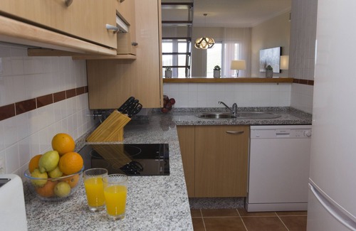 Puerto de la Duquesa Apartamento | Nuevo ático dúplex de lujo en la playa de Manilva