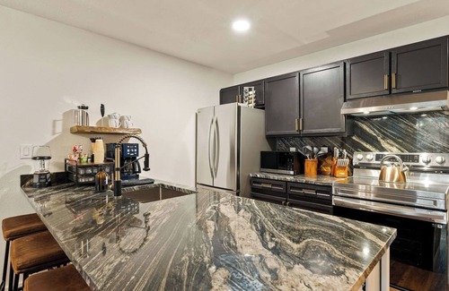 Whitefish Condominio | Brand New Luxury Ski In/Out Next to Chair 1 & 2
