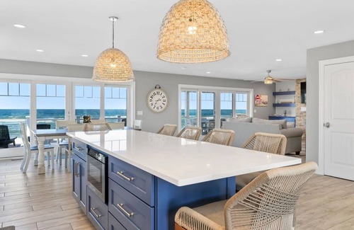 East Sandwich Casa | Brand New Magnificent Oceanfront Home with Spectacular Views on Private Beach