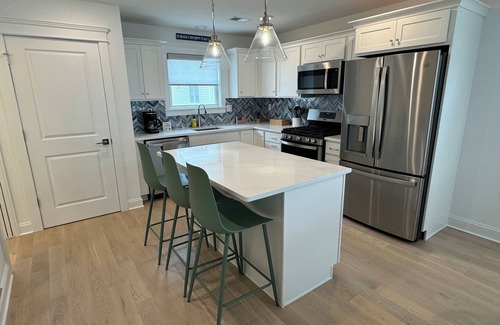 Normandy Beach Casa | Brand New Mantoloking Beach Block 3BR Townhouse with Dedicated Parking